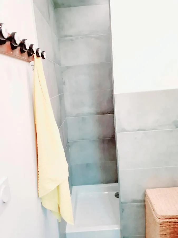 Ferienwohnung Esprit Bistrot / Rent4night Grenoble 0*,
